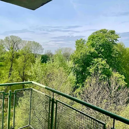 Miejska Oaza Apartment